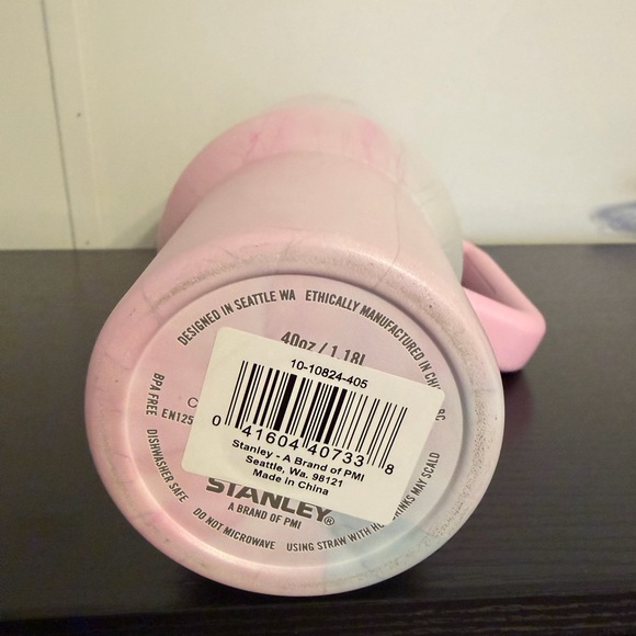 Stanley The Quencher H2.0 Flowstate Tumbler-40oz - Picture 3 of 3